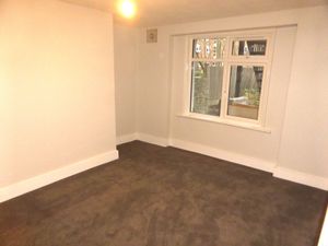 Photo 21- click for photo gallery